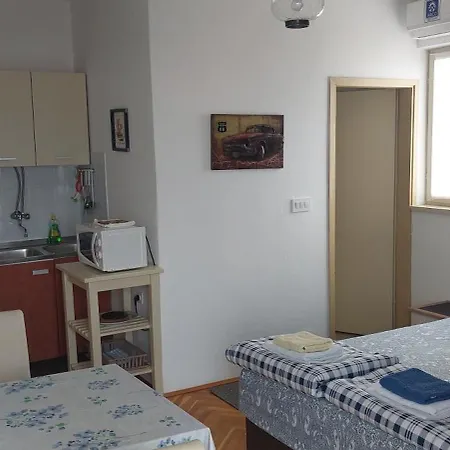 Katica2 Apartment