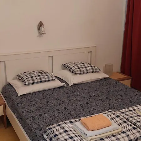 Katica2